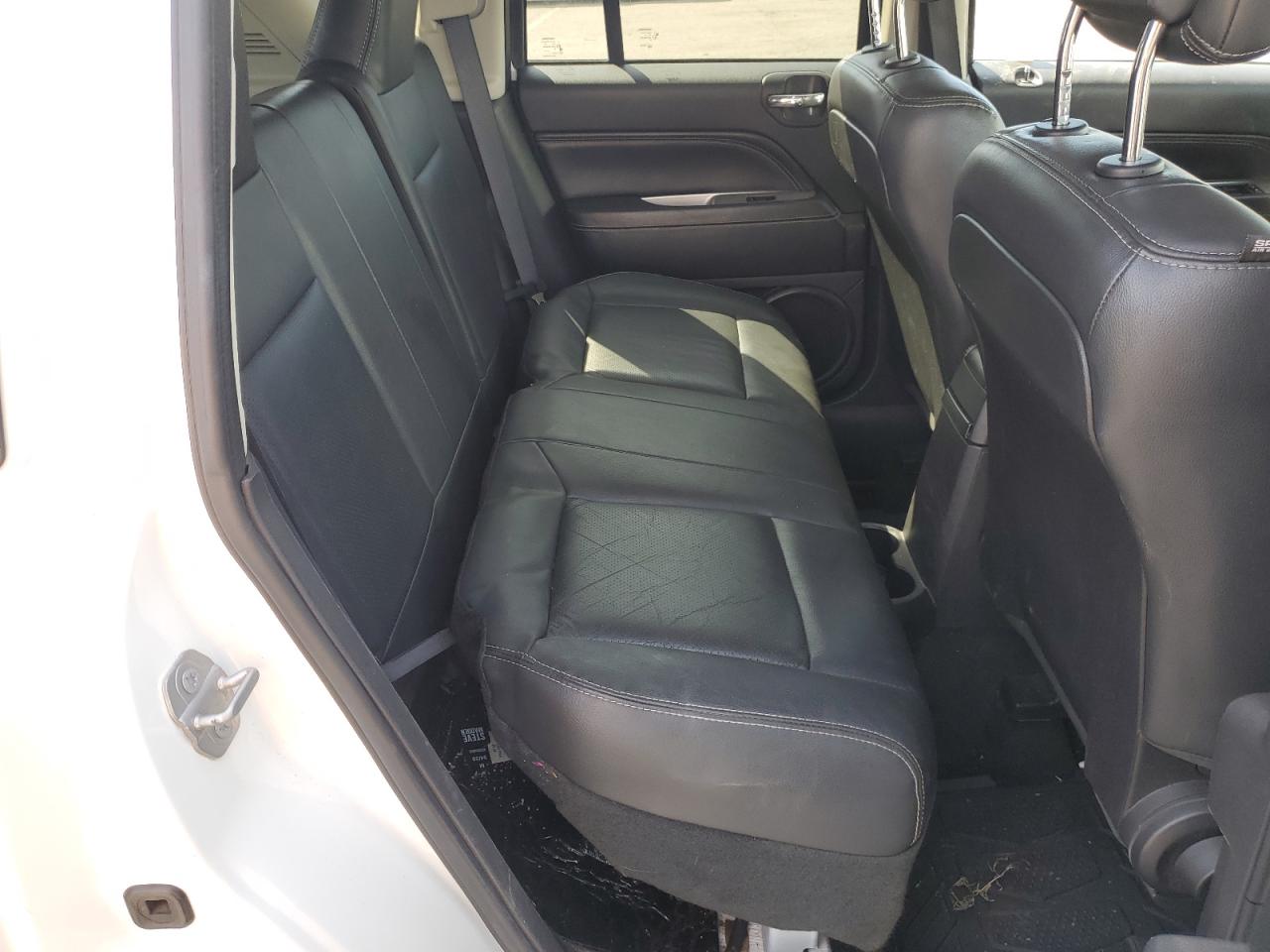 2016 Jeep Compass Latitude VIN: 1C4NJDEB7GD573968 Lot: 70646045