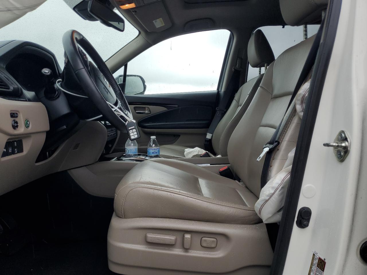 2017 Honda Pilot Touring VIN: 5FNYF5H95HB032358 Lot: 68666395