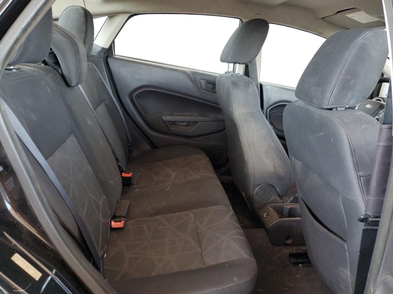 3FADP4BJ9BM225937 2011 Ford Fiesta Se