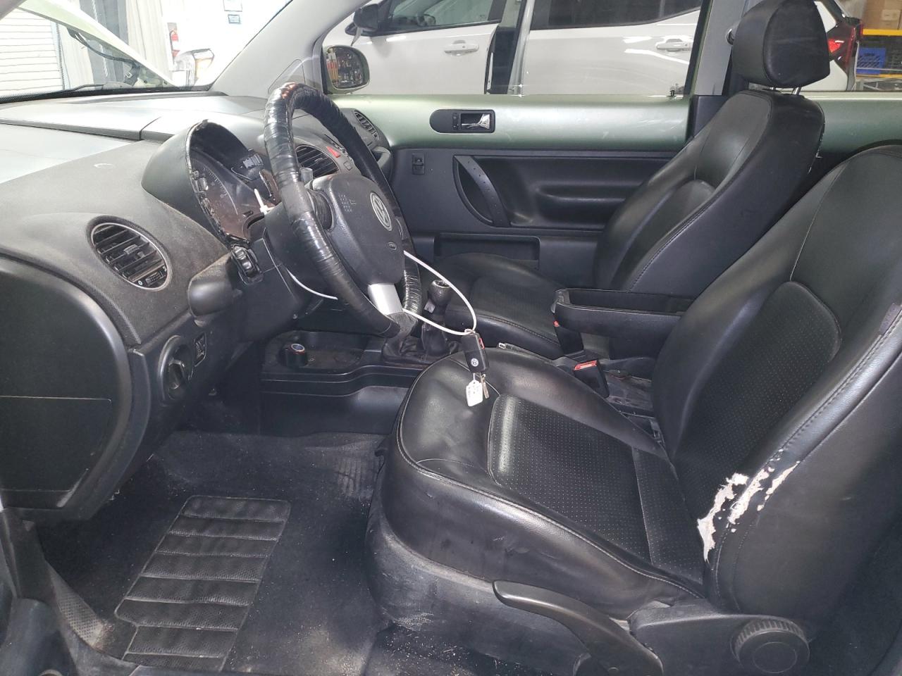 2008 Volkswagen New Beetle S VIN: 3VWRW31C98M526875 Lot: 68515275