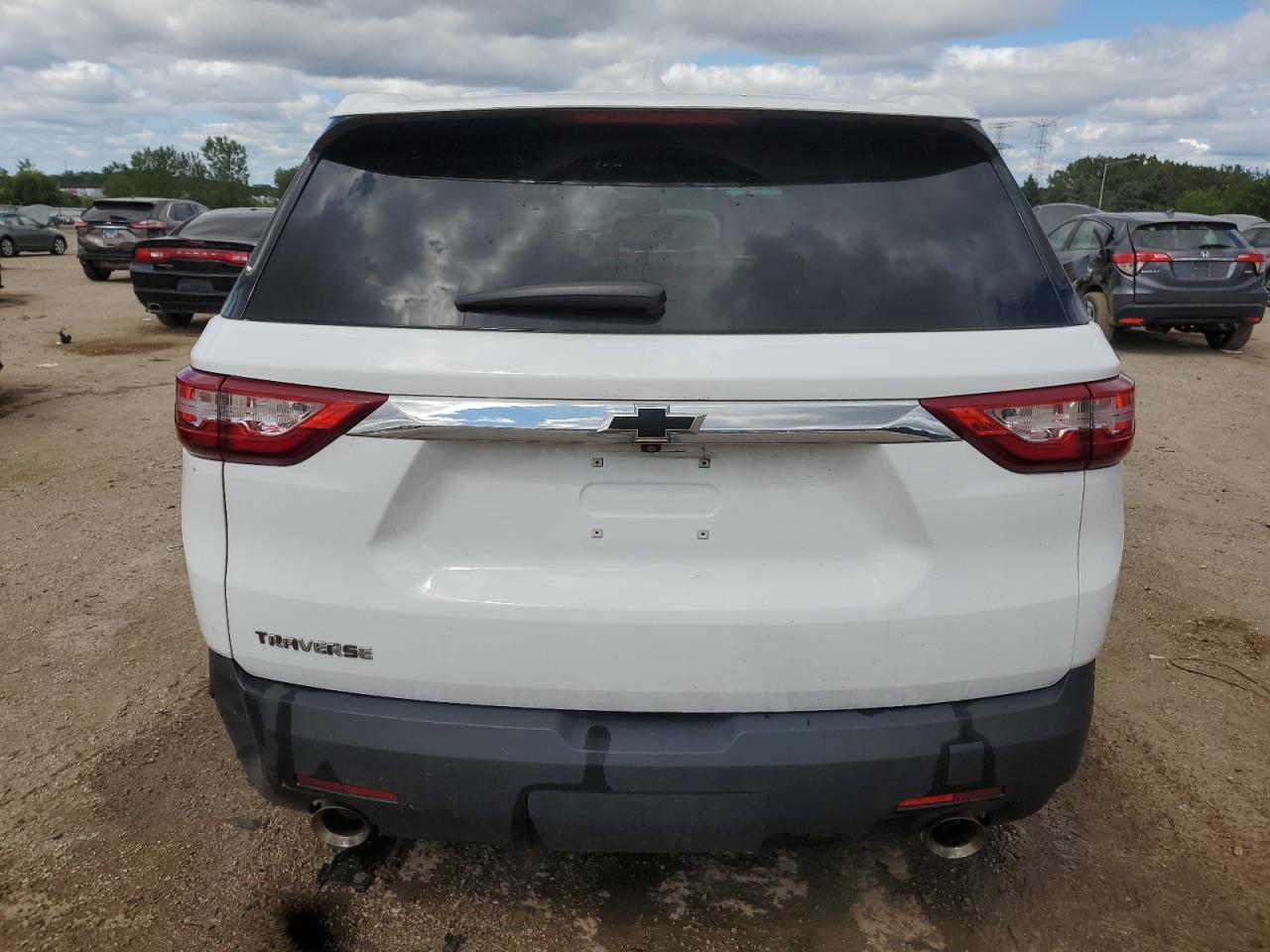 2020 Chevrolet Traverse Ls VIN: 1GNERFKW8LJ257865 Lot: 70105435