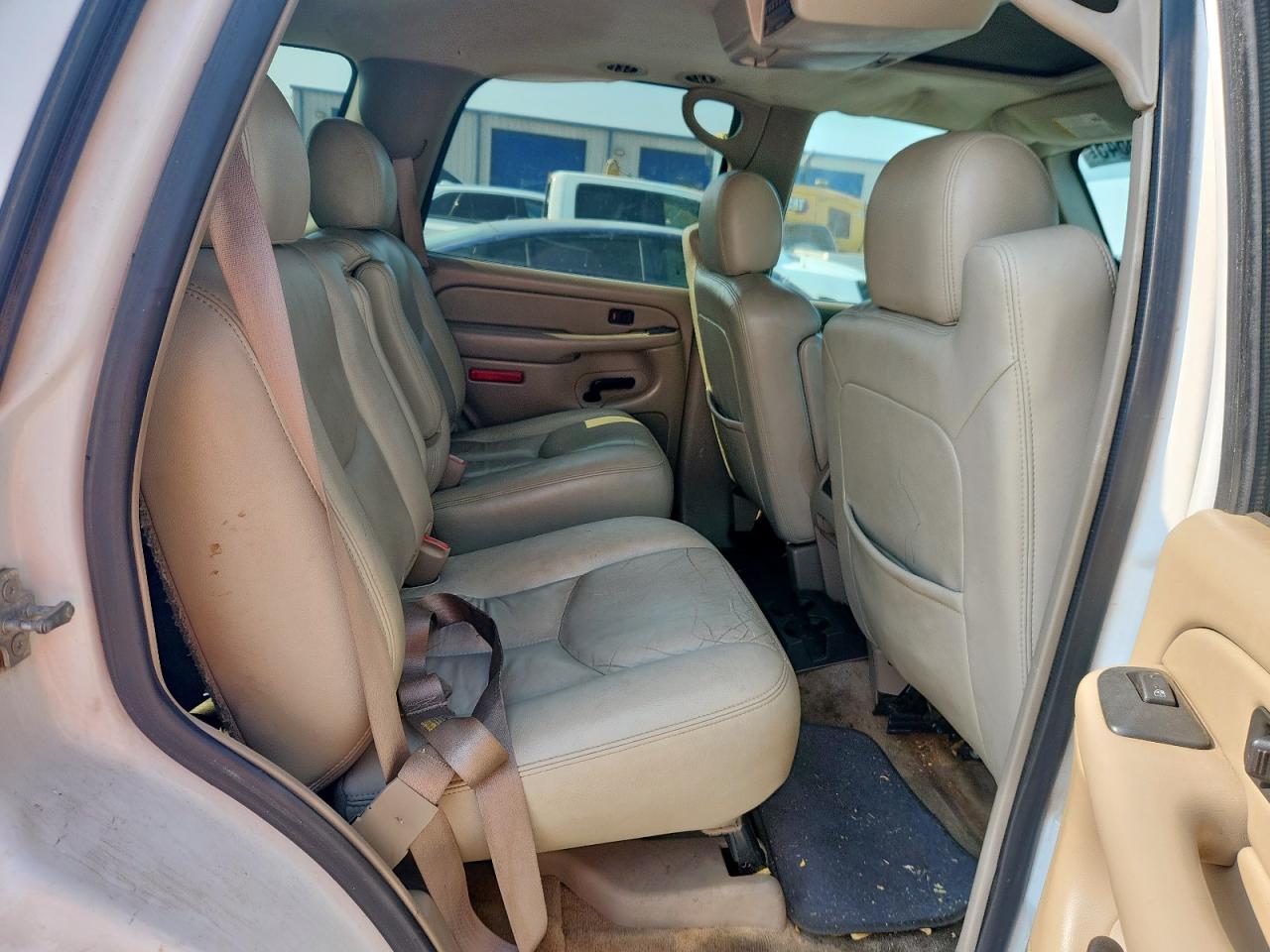 2005 Chevrolet Tahoe C1500 VIN: 1GNEC13T55R146218 Lot: 70655545