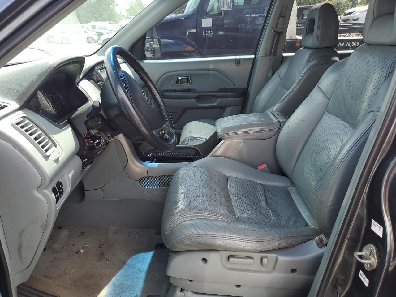 2004 Honda Pilot Exl VIN: 2HKYF18504H536334 Lot: 69434485