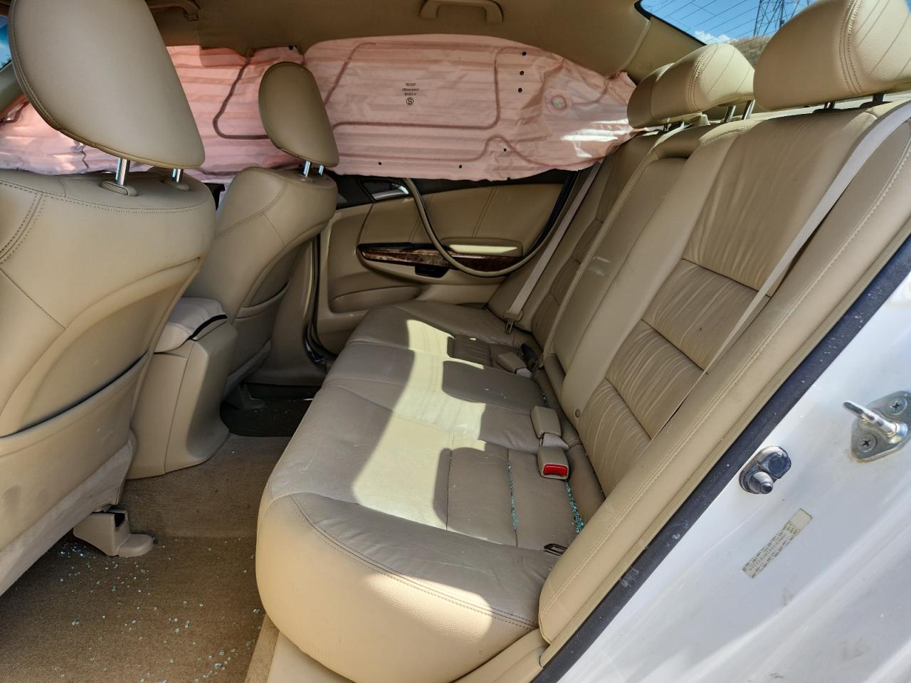 2008 Honda Accord Exl VIN: JHMCP26818C032319 Lot: 70415795