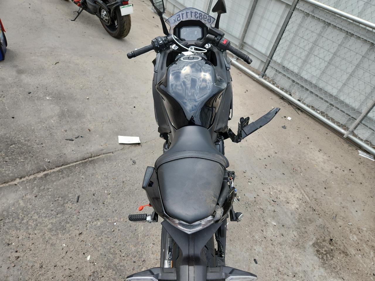 2025 Kawasaki Ex650 R VIN: ML5EXER15SDAF9561 Lot: 69831115