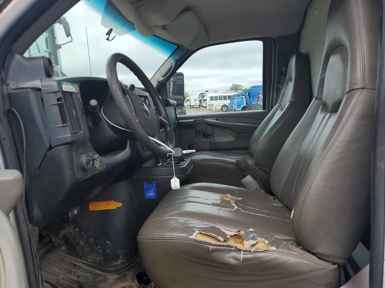 2008 GMC Savana Cutaway G3500 VIN: 1GDGG31C781914624 Lot: 67061435