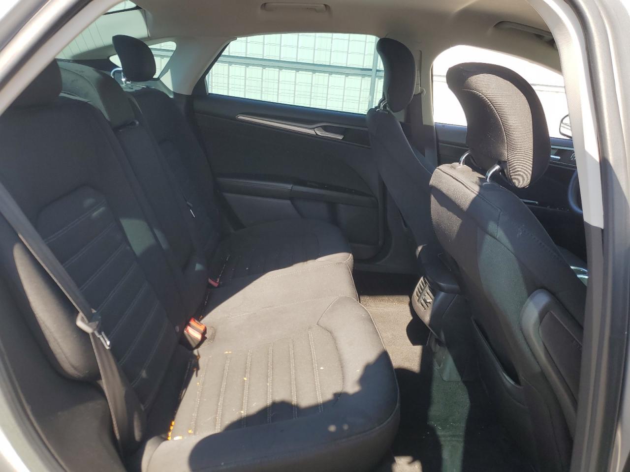 2013 Ford Fusion Se VIN: 3FA6P0HR2DR144122 Lot: 69778685