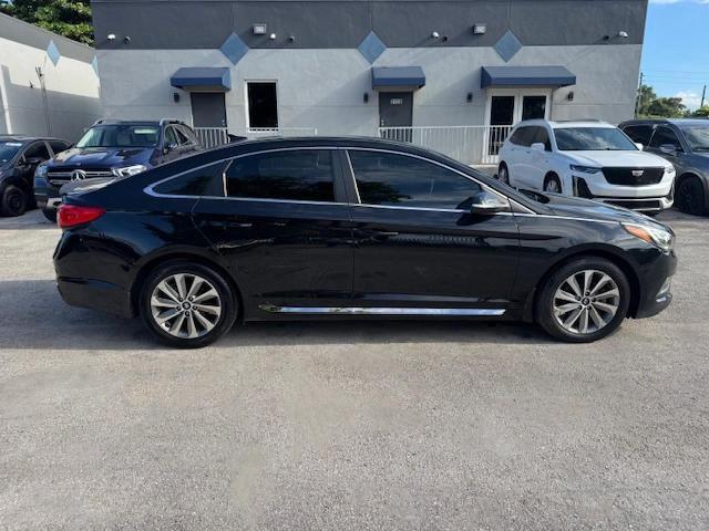 2016 HYUNDAI SONATA SPORT  