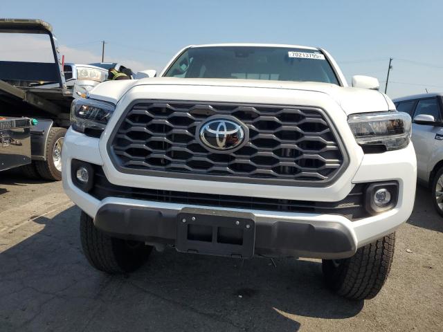  TOYOTA TACOMA 2023 Белы