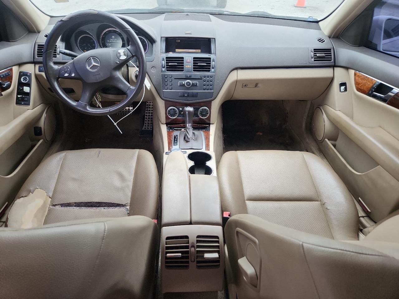 2011 Mercedes-Benz C 300 VIN: WDDGF5EB8BR16814 Lot: 69605135