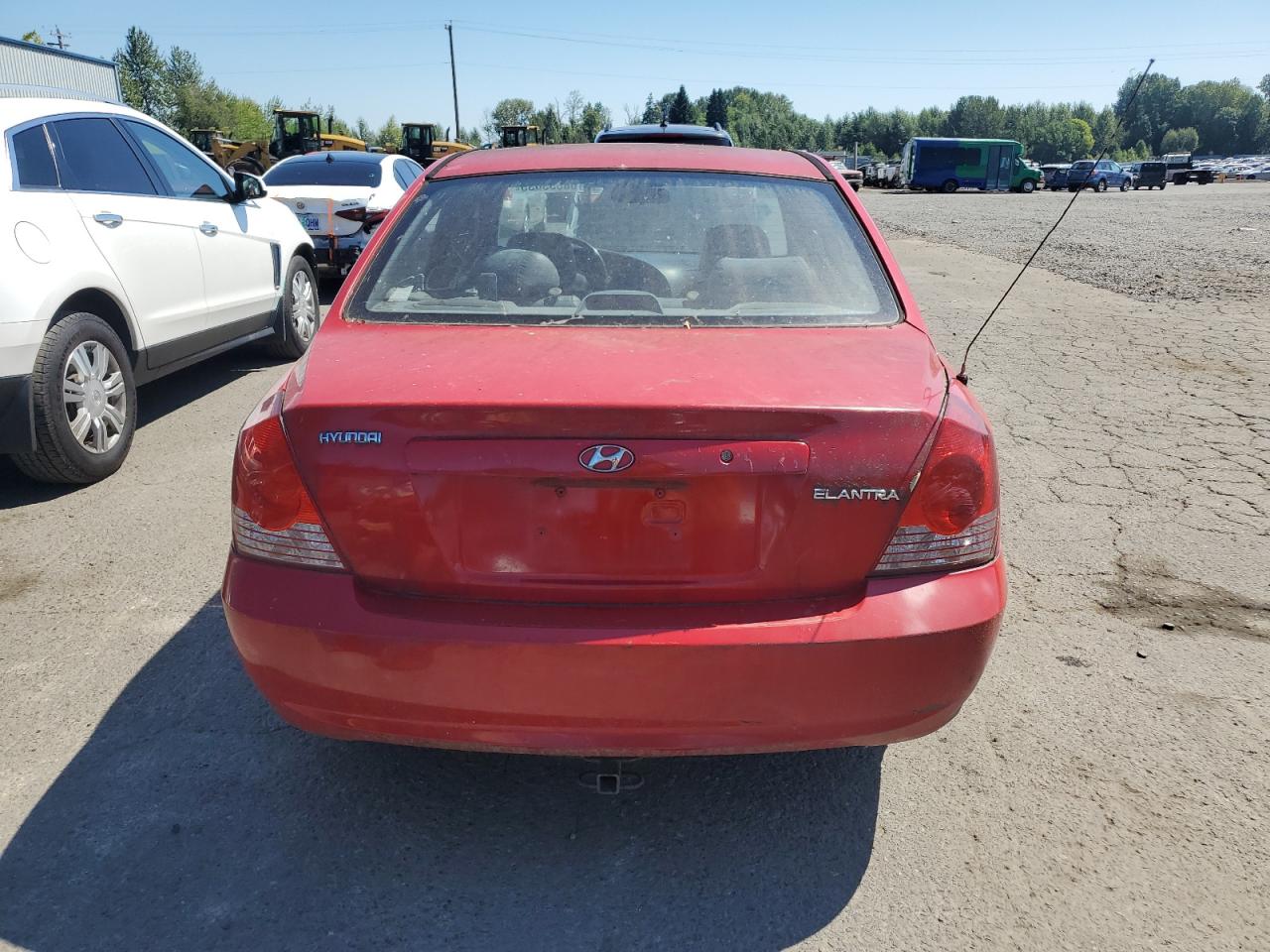 2004 Hyundai Elantra Gls VIN: KMHDN46D94U749135 Lot: 68553035