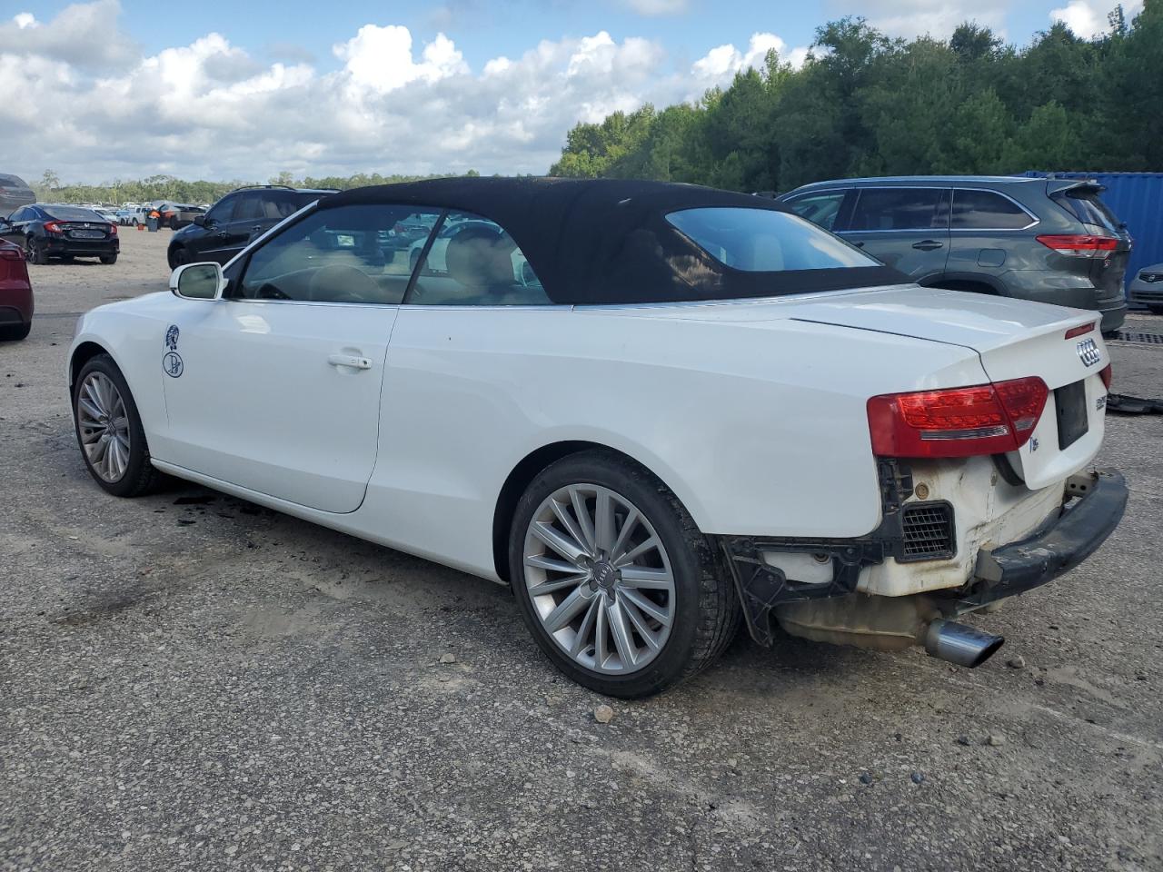 2012 Audi A5 Premium Plus WAULFAFH2CN005154 photo #3