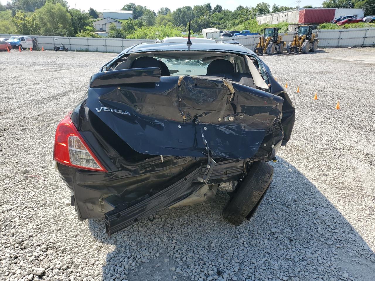 2017 Nissan Versa S VIN: 3N1CN7AP1HL900684 Lot: 67815935