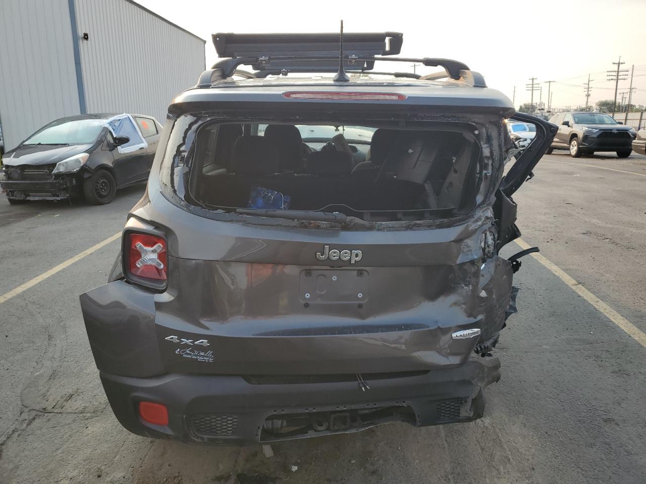 2016 Jeep Renegade Latitude VIN: ZACCJBBT6GPE25577 Lot: 70101185