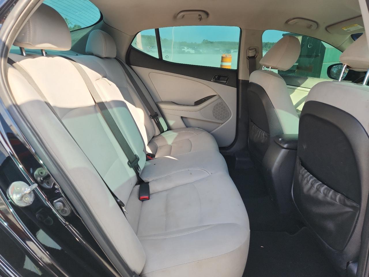 2014 Kia Optima Lx VIN: 5XXGM4A76EG320645 Lot: 70477555