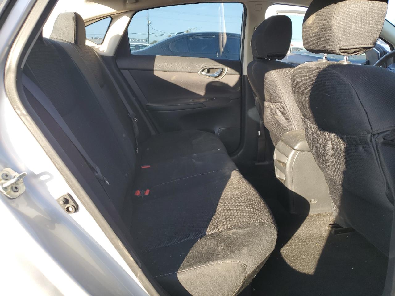 2019 Nissan Sentra S VIN: 3N1AB7APXKY320778 Lot: 70116555