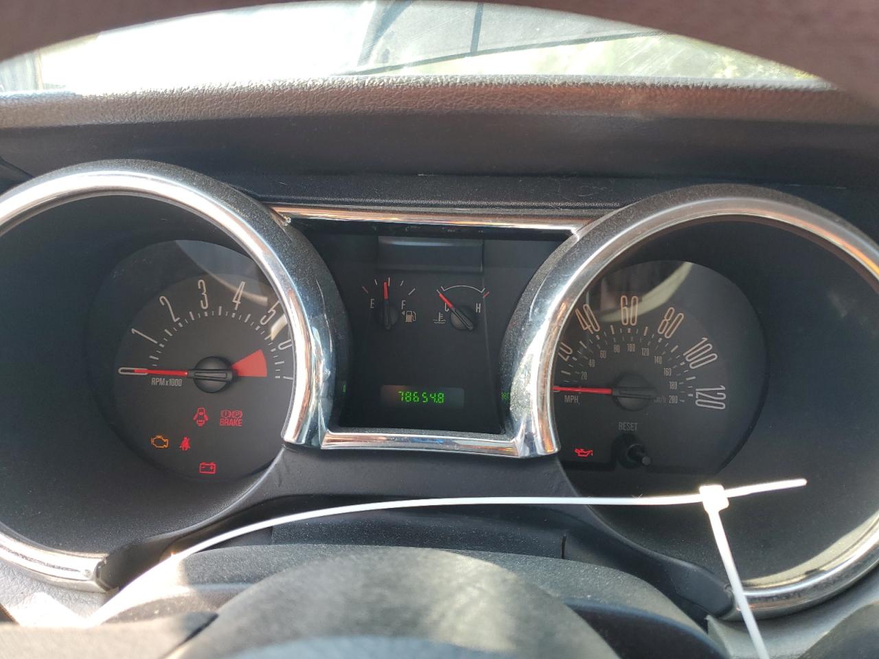 2006 Ford Mustang VIN: 1ZVFT80NX65139427 Lot: 68039955