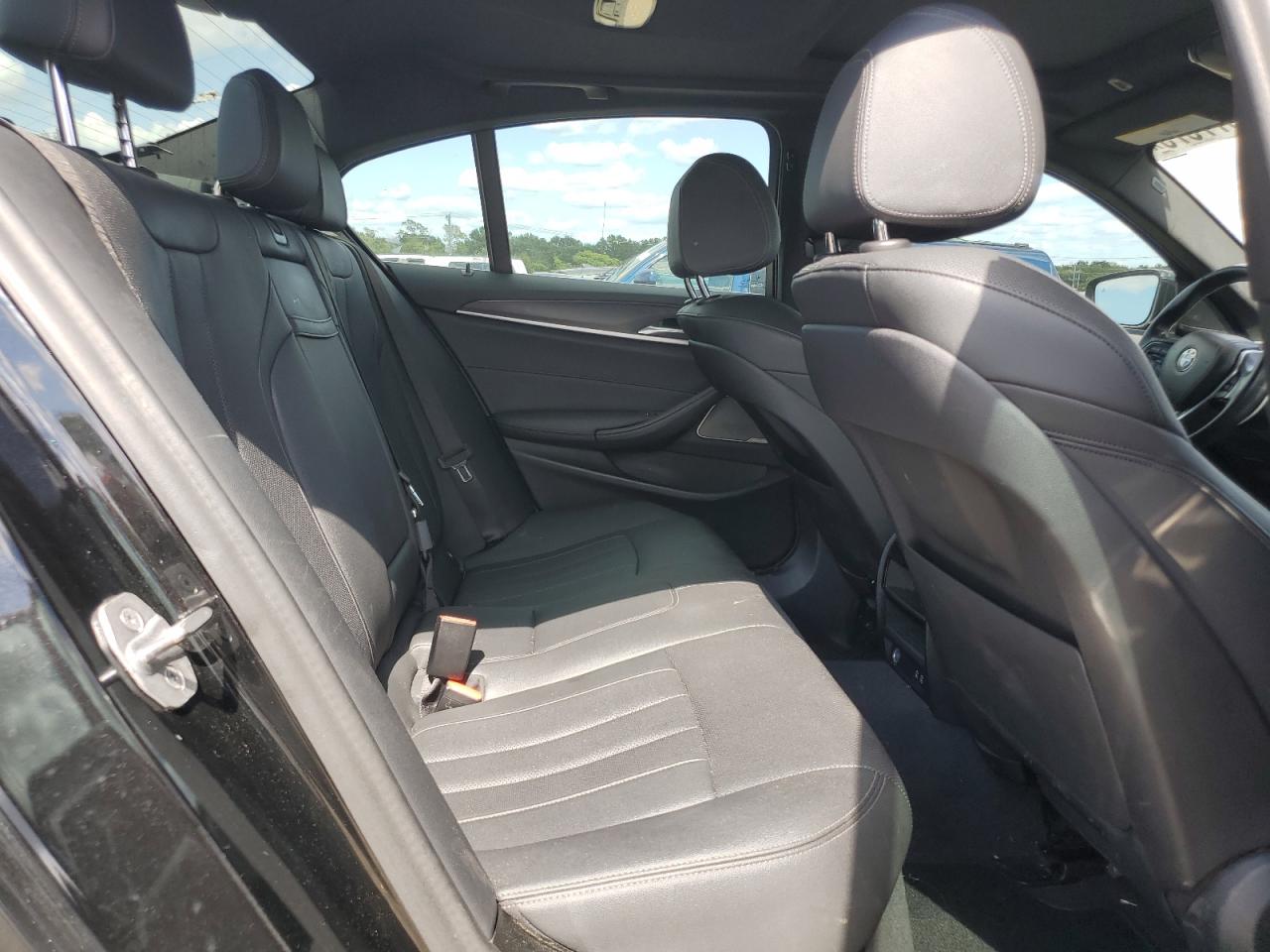 2021 BMW 530 Xi VIN: WBA13BJ0XMWX31492 Lot: 69977575