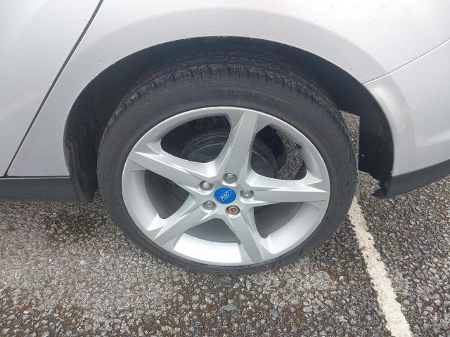 2013 FORD FOCUS TITA