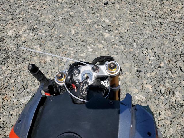 2023 MOTO GUZZI V100 MANDELLO S  