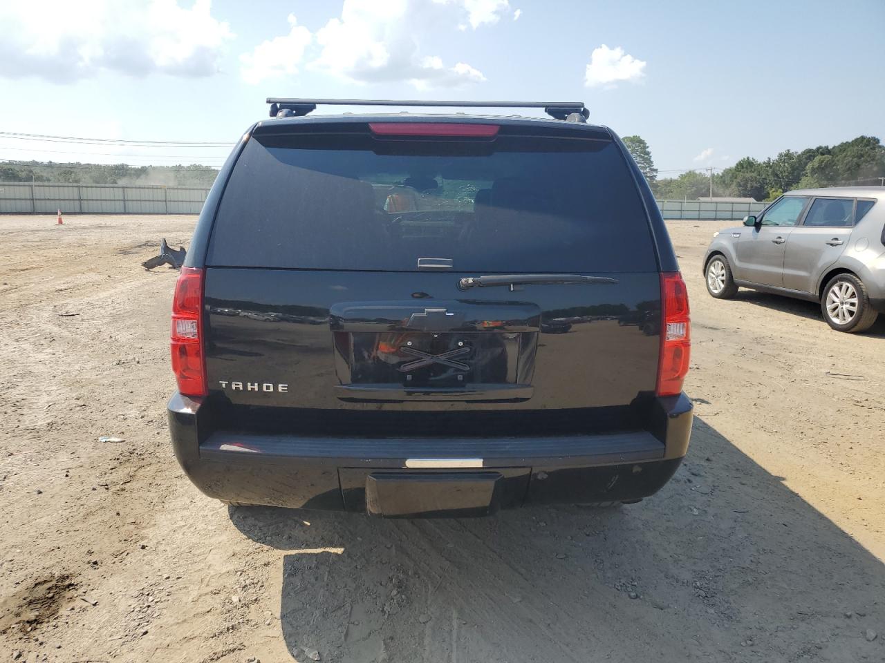 2011 Chevrolet Tahoe C1500 Ltz VIN: 1GNSCCE03BR396389 Lot: 69406045