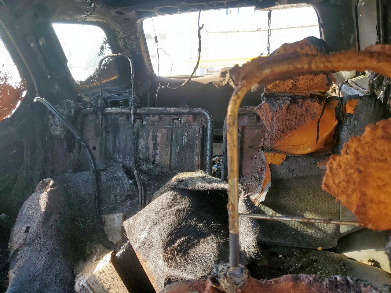 2000 Isuzu Rodeo S VIN: 4S2CK58D3Y4306971 Lot: 68895405