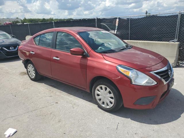  NISSAN VERSA 2019 Красный