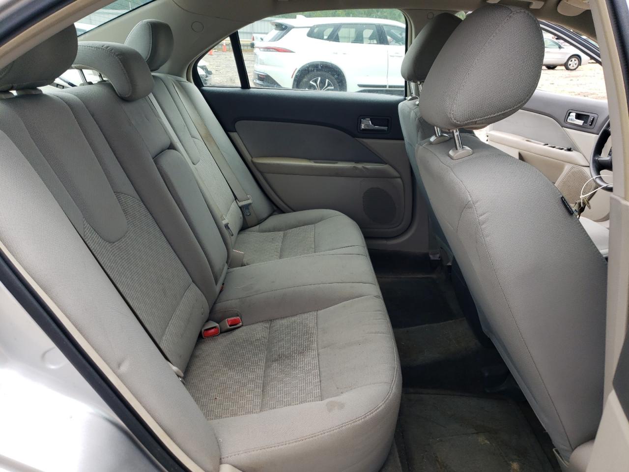 2012 Ford Fusion S VIN: 3FAHP0GA7CR173828 Lot: 67817015