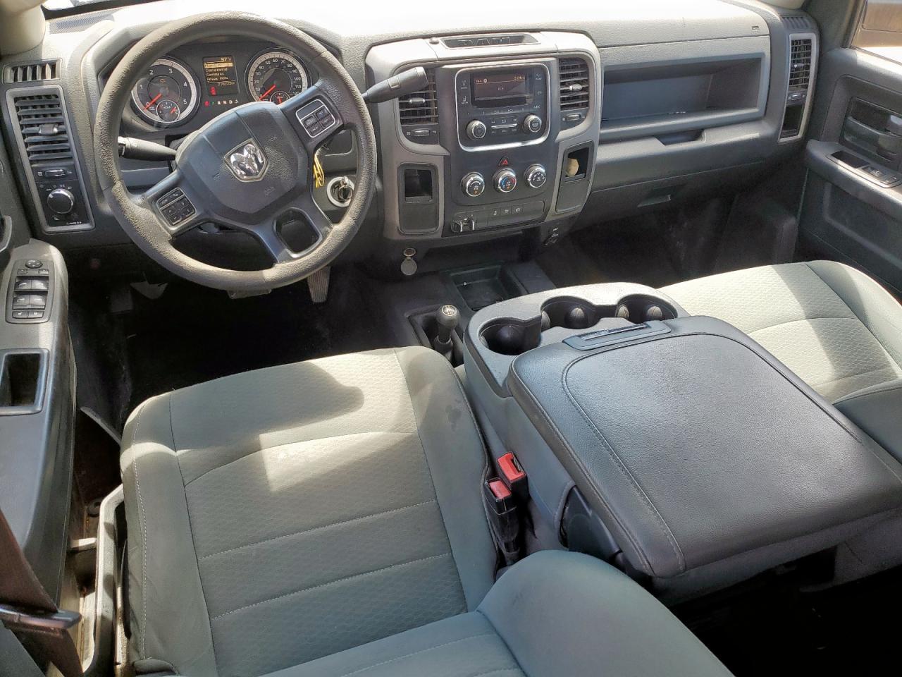 2018 Ram 3500 St VIN: 3C63RRGL2JG132267 Lot: 68972575