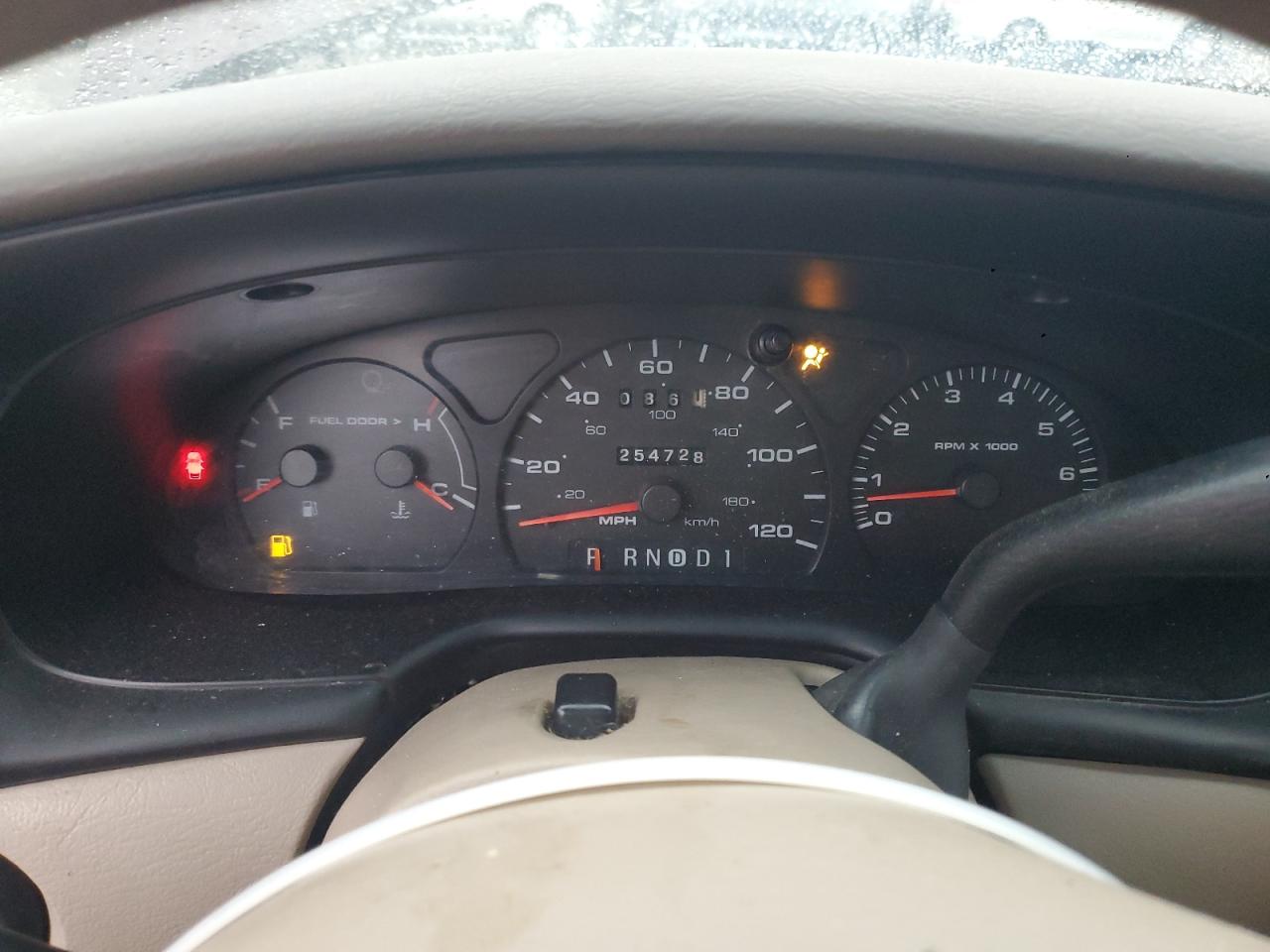 2000 Ford Taurus Lx VIN: 1FAFP5225YA157262 Lot: 70771665