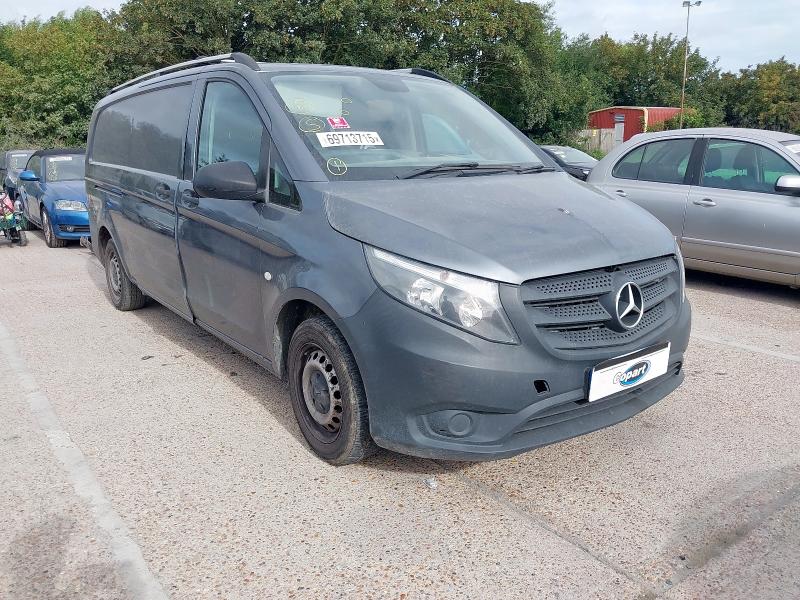 2015 MERCEDES-BENZ VITO 