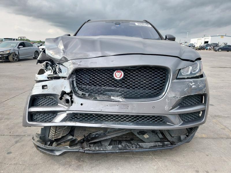  JAGUAR F-PACE 2017 Серый