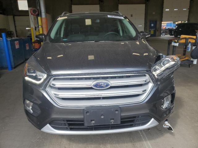  FORD ESCAPE 2018 Серый