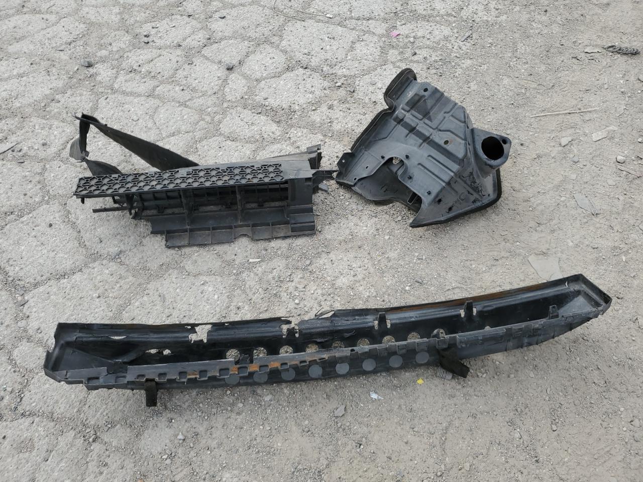 2016 Nissan Versa Note S VIN: 3N1CE2CPXGL357625 Lot: 70021945