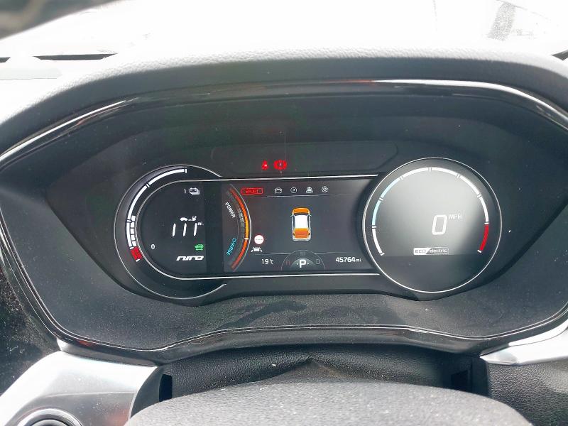 2020 KIA E-NIRO 4