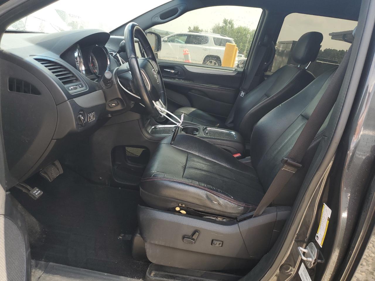 2012 Dodge Grand Caravan R/T VIN: 2C4RDGEG2CR161969 Lot: 68770095