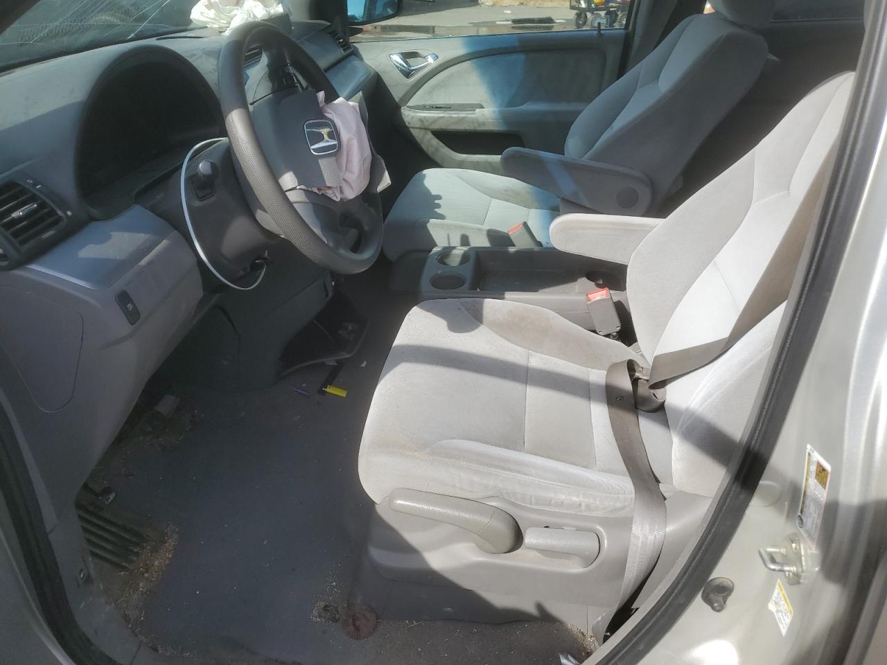 2009 Honda Odyssey Lx VIN: 5FNRL38299B003158 Lot: 70720485