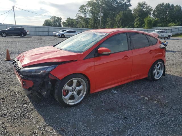  FORD FOCUS 2016 Red