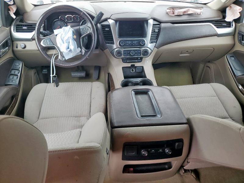  CHEVROLET SUBURBAN 2016 Белы