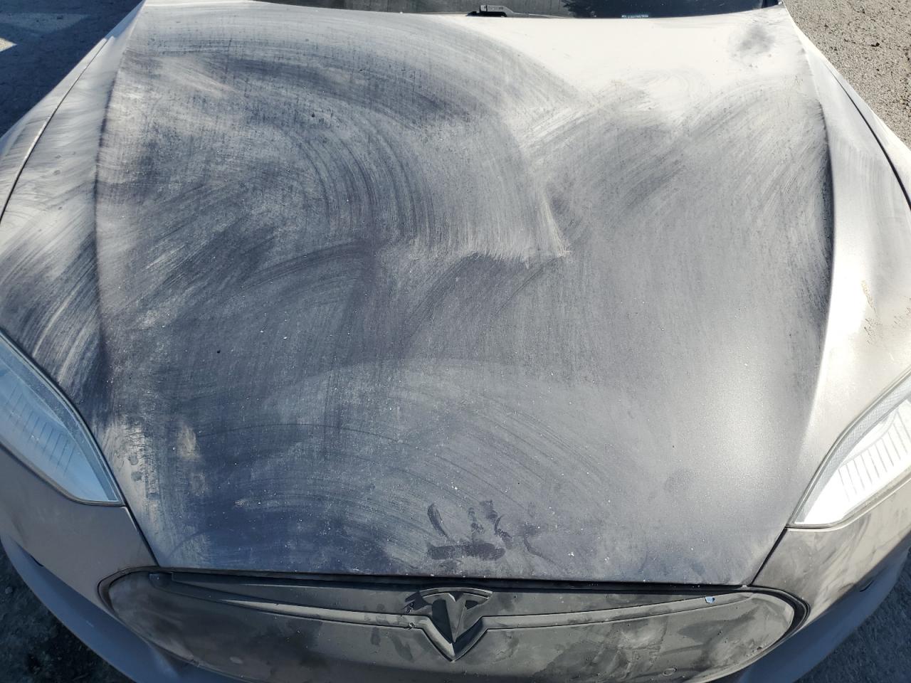 2016 Tesla Model S VIN: 5YJSA1E4XGF121864 Lot: 68696305