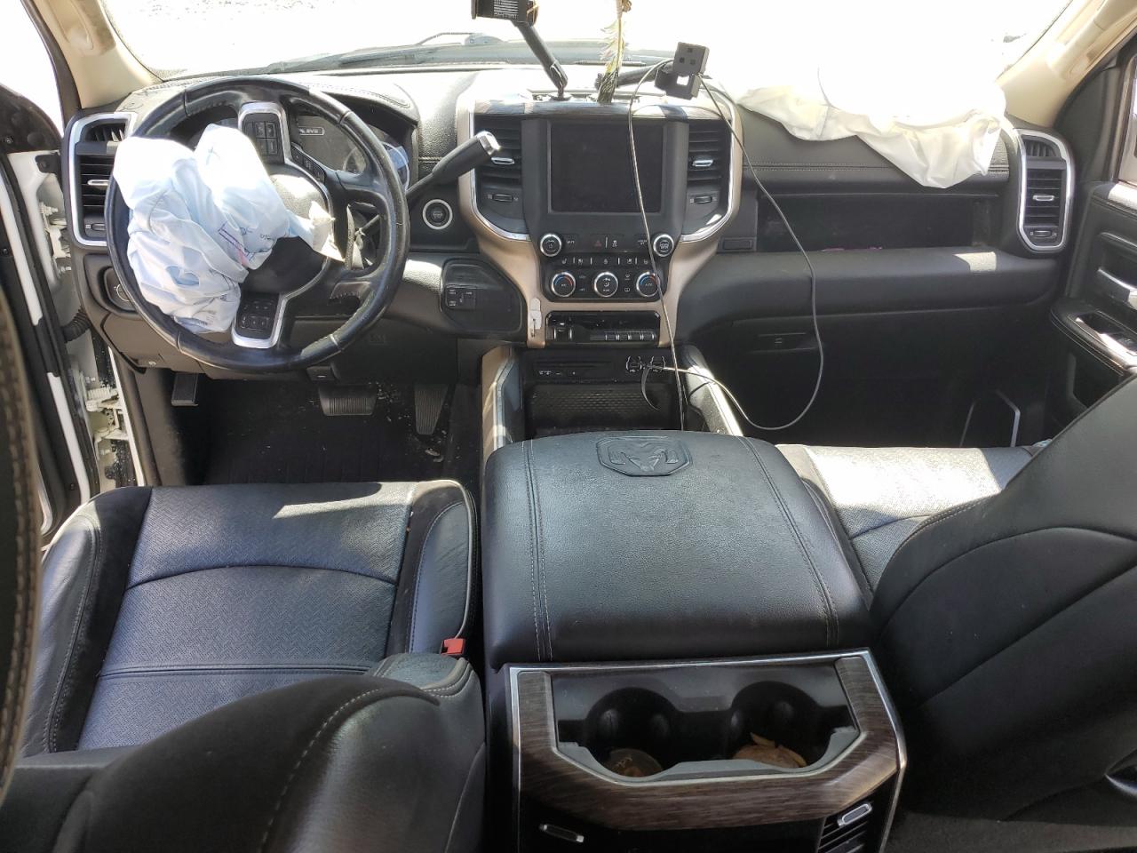 2019 Ram 3500 Laramie VIN: 3C63RRJL3KG718082 Lot: 69877185