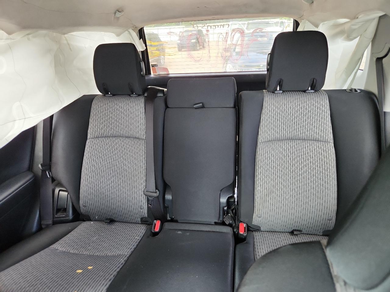 2018 Toyota 4Runner Sr5 VIN: JTEZU5JR1J5186864 Lot: 70490855