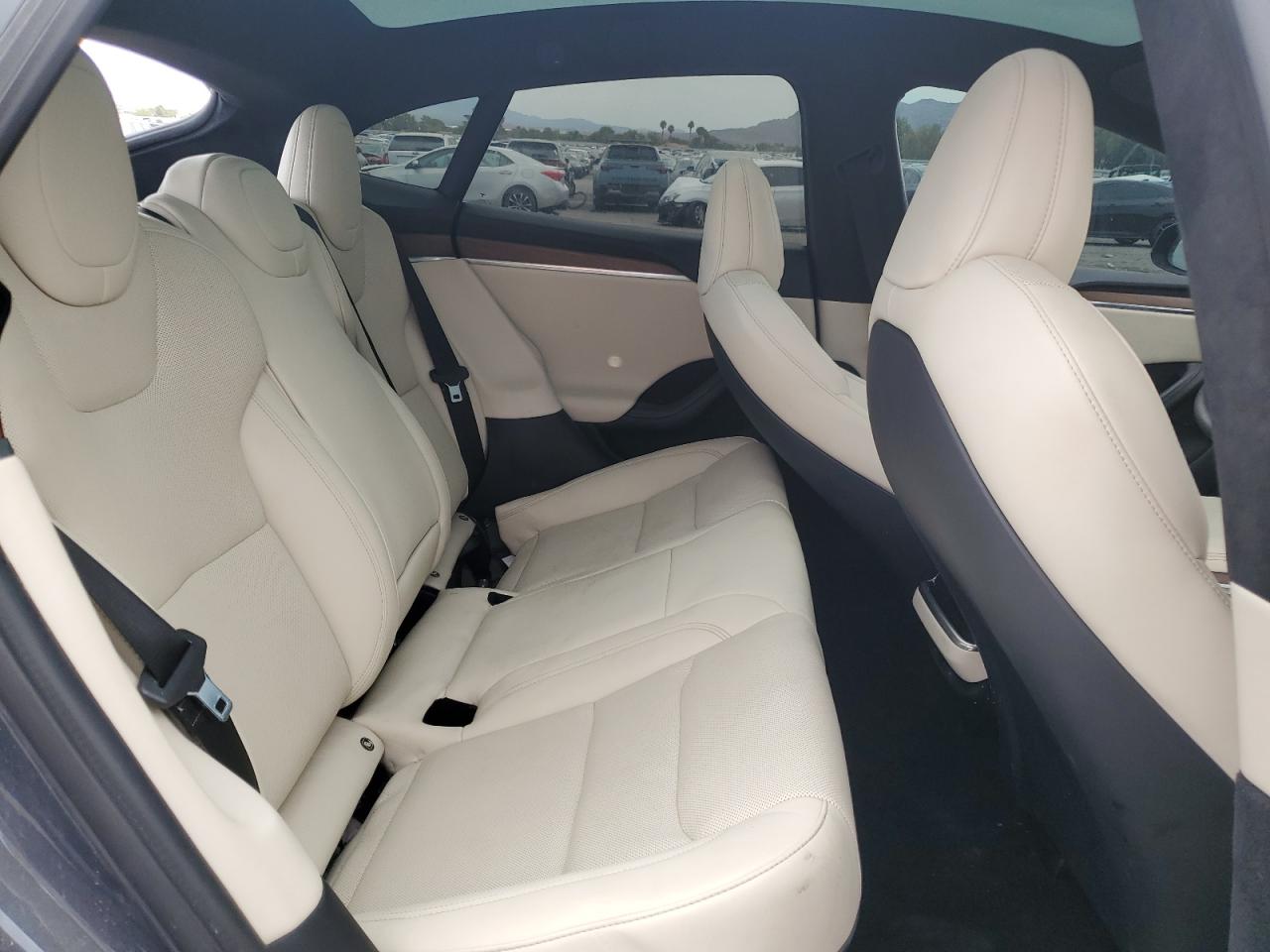 2023 Tesla Model S VIN: 5YJSA1E56PF511529 Lot: 70052385