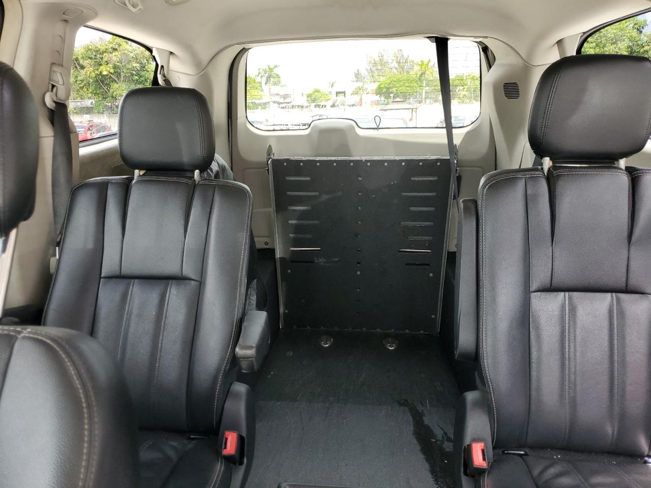 2014 Chrysler Town & Country Touring VIN: 2C4RC1BG3ER436708 Lot: 68186975