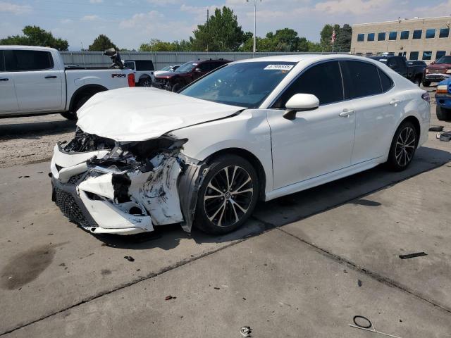  TOYOTA CAMRY 2018 Белы