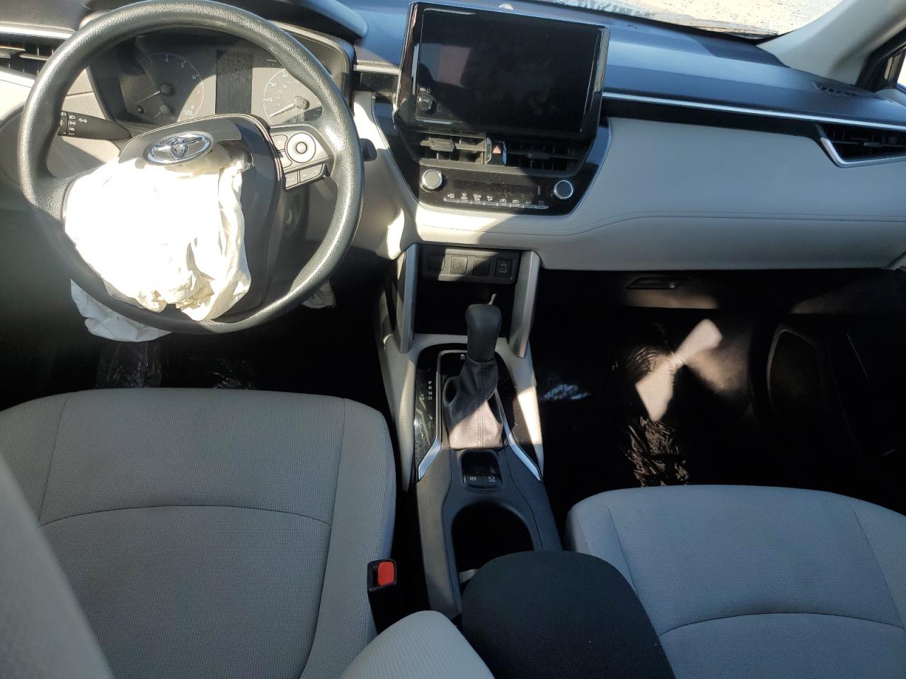 2024 Toyota Corolla Cross L VIN: 7MUAAAAG4RV077876 Lot: 69082545