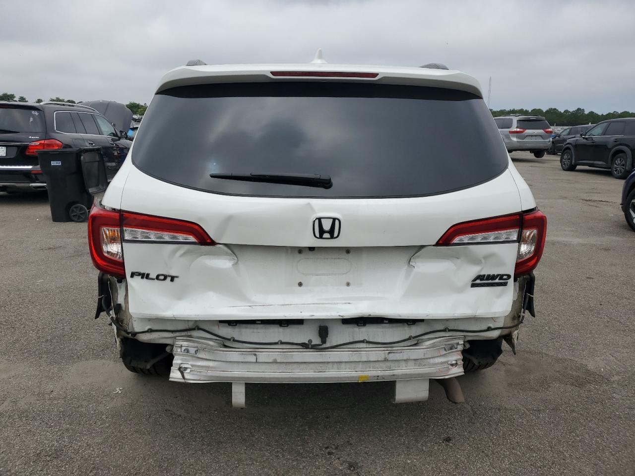 2021 Honda Pilot Se VIN: 5FNYF6H22MB102644 Lot: 68313145