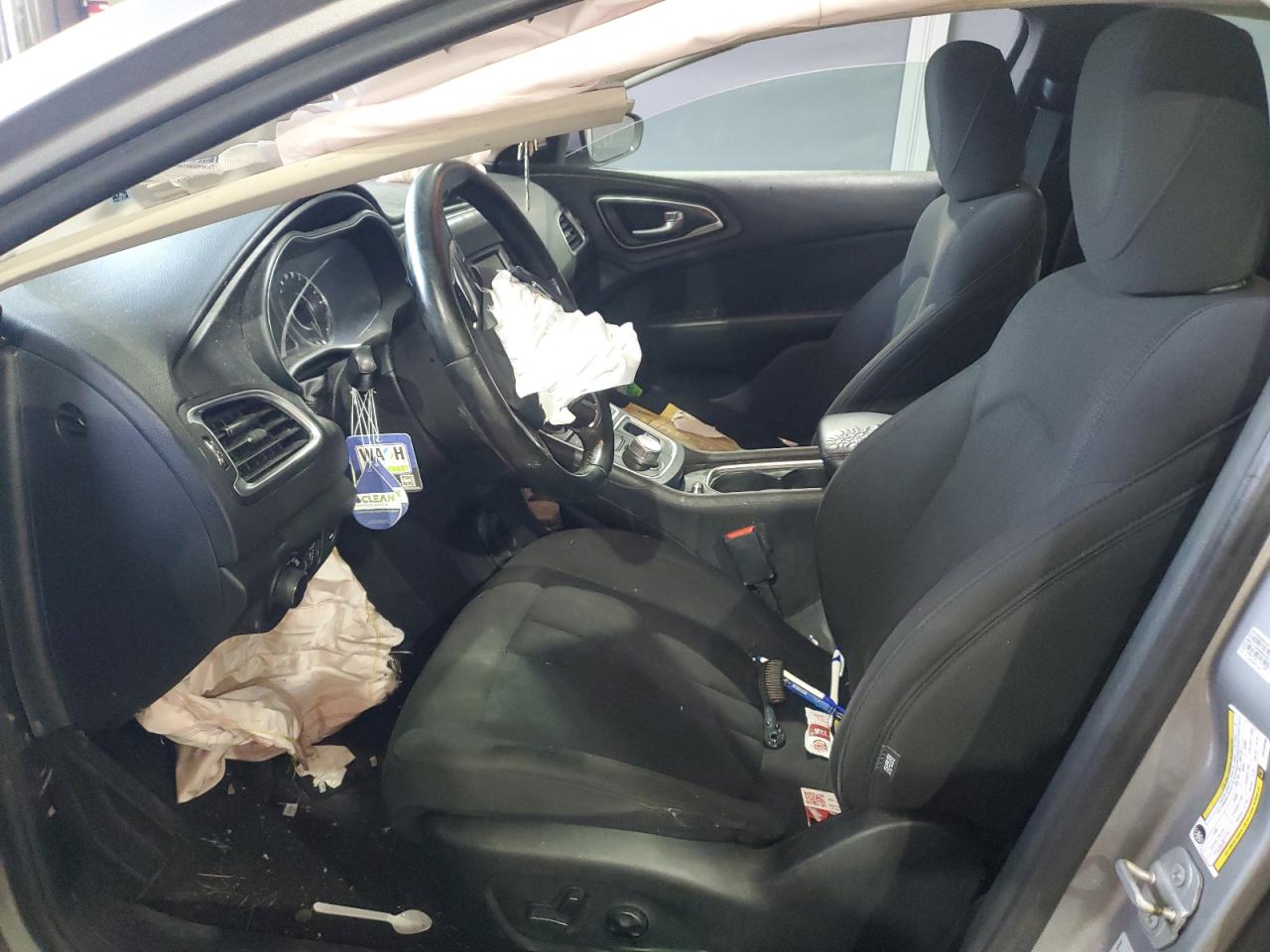 2016 Chrysler 200 Limited VIN: 1C3CCCAB7GN153398 Lot: 71885185