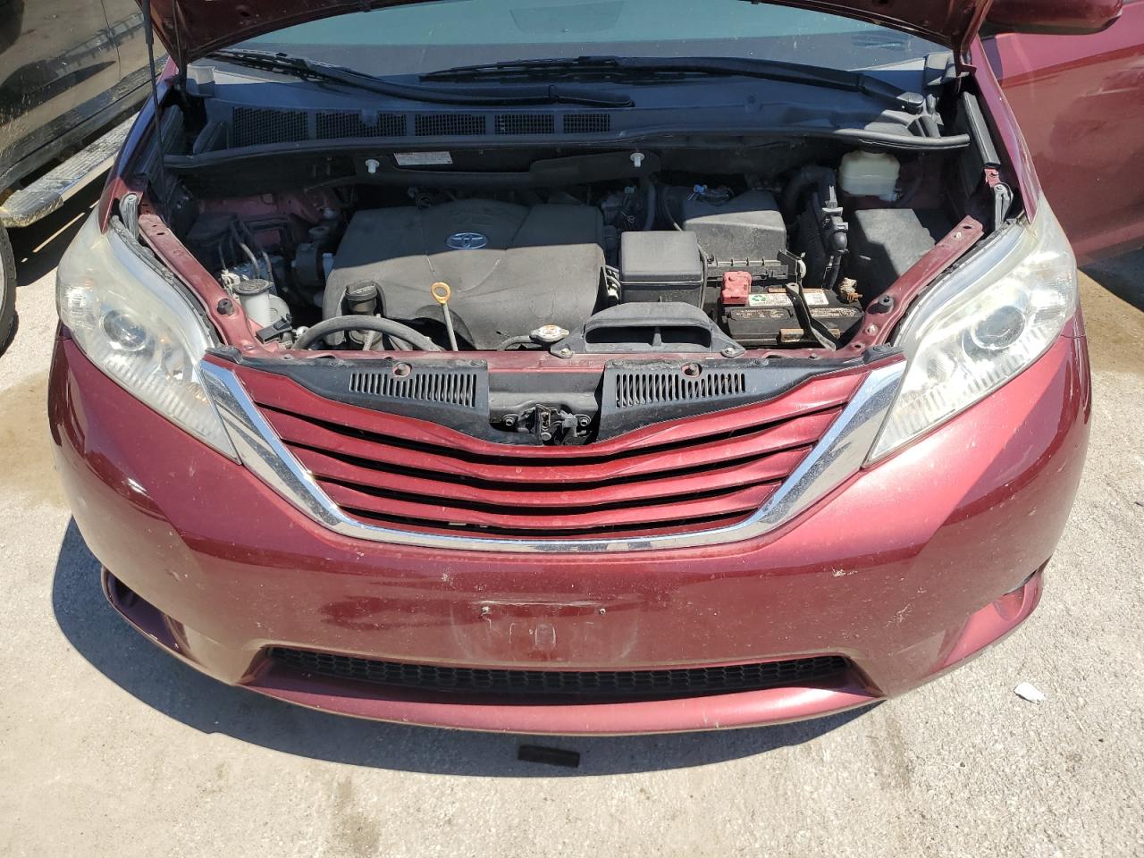 2017 Toyota Sienna Le VIN: 5TDKZ3DC6HS811217 Lot: 70037305