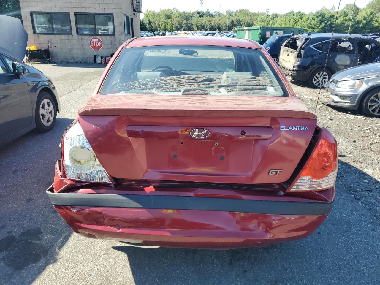 2005 Hyundai Elantra Gls VIN: KMHDN46D55U077673 Lot: 70130855